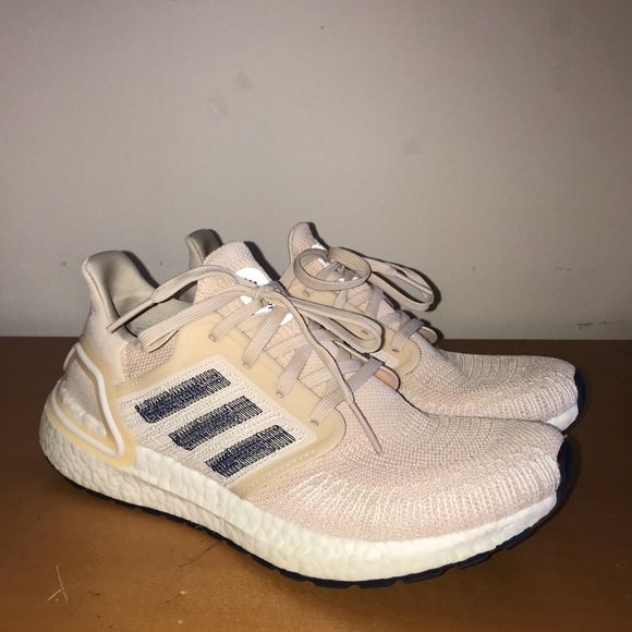 Adidas Ultraboost 20 - Picture 2 of 5